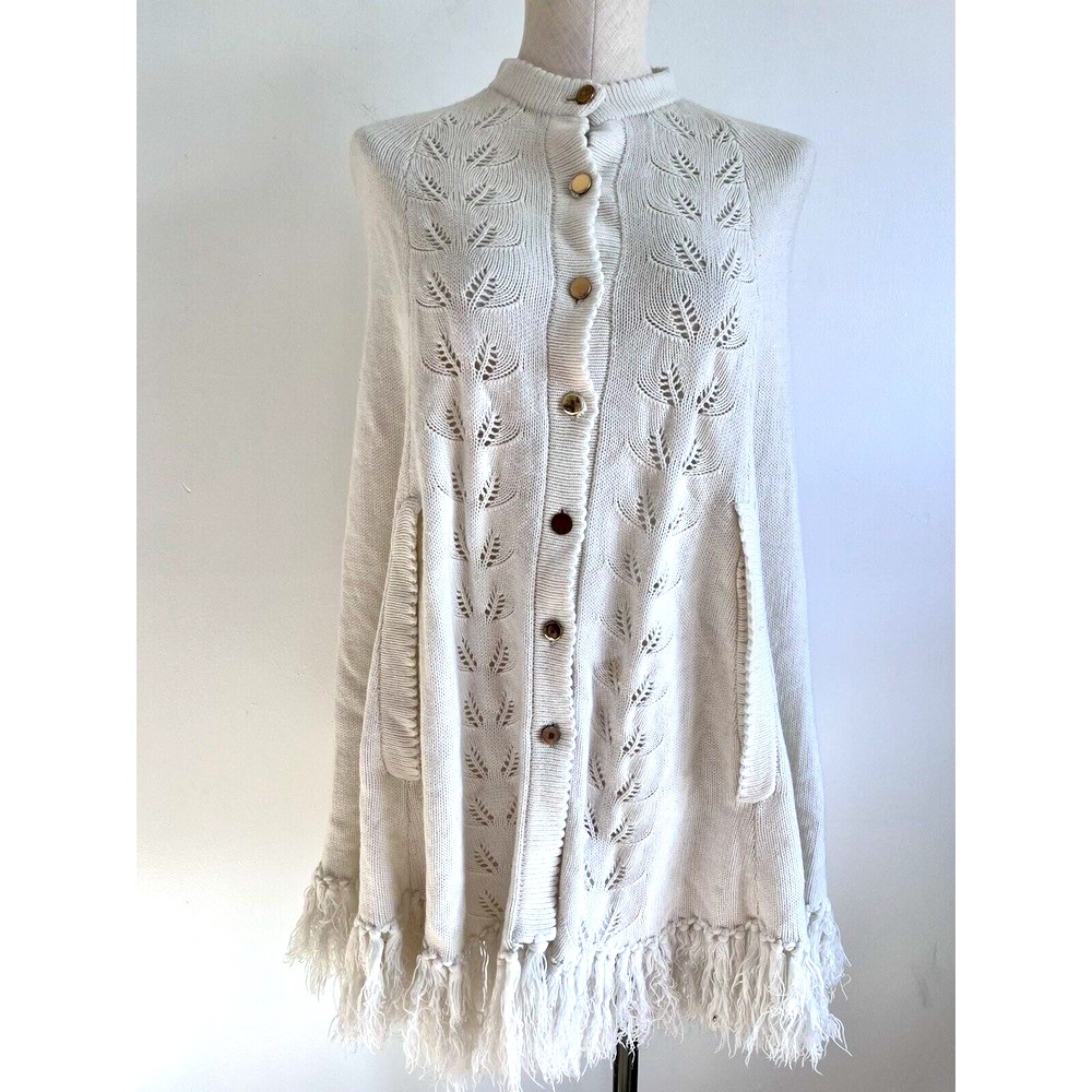 Vintage Sweater Bee By Banff Acrylic Cream Poncho Shawl Cape Grannycore Fringe